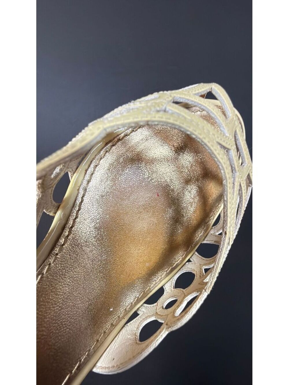 Louis Vuitton Cream Cutout Mule Heel - Picture 7 of 8